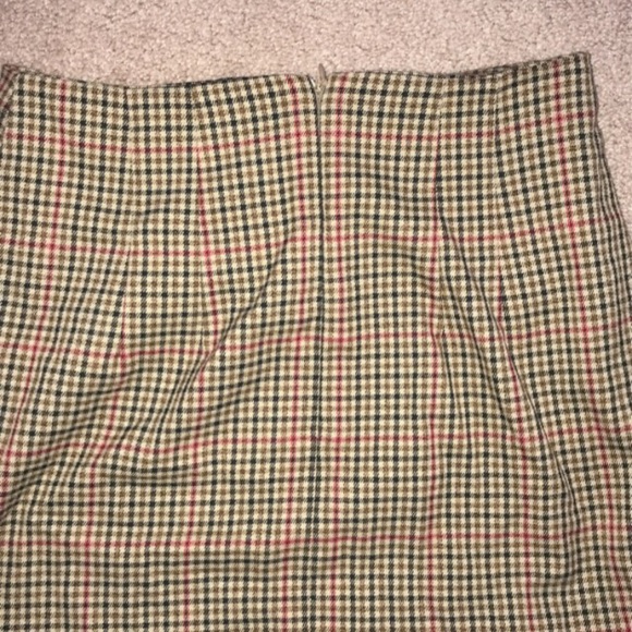 Brandy Melville Plaid Skirt - Picture 2 of 3